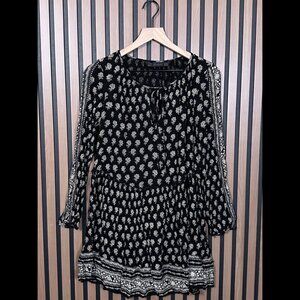 Zara Dress Medium Womens Black White Geometric Paisley Long Sleeve Gauze Knit